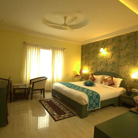 Hotel Royal Shades-2