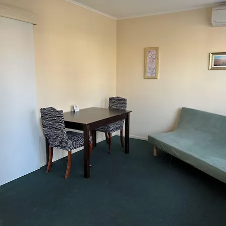 Classic Motel-2