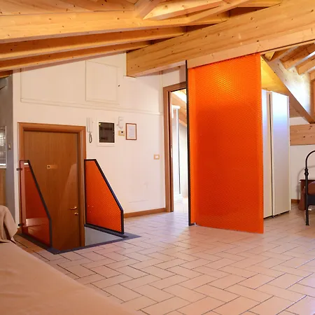 Le Stanze Del Lago Apartments-3