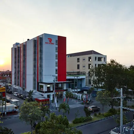 Monoloog Hotel Surabaya-2
