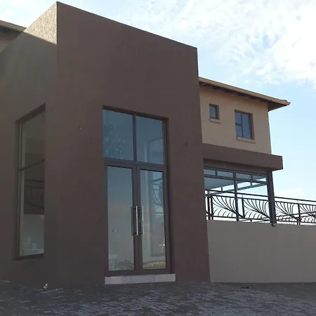 Eagle Nest Luxury Accommodation-3