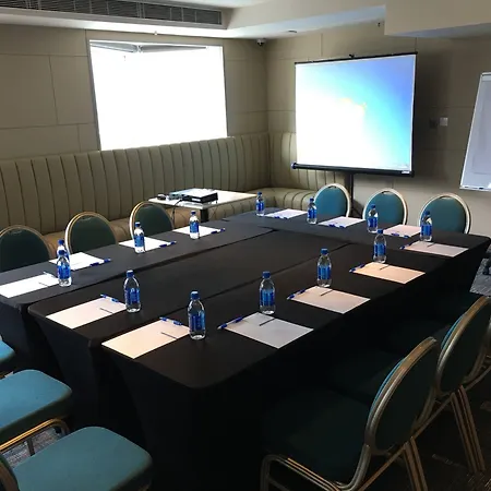 Holiday Inn Express Hong Kong Mongkok By Ihg-3