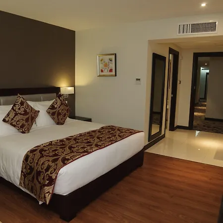 Brentwood Suites-2