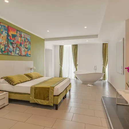 Trevi Palace Hotel-2