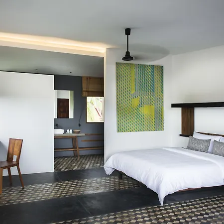Pages Rooms Hotel-2