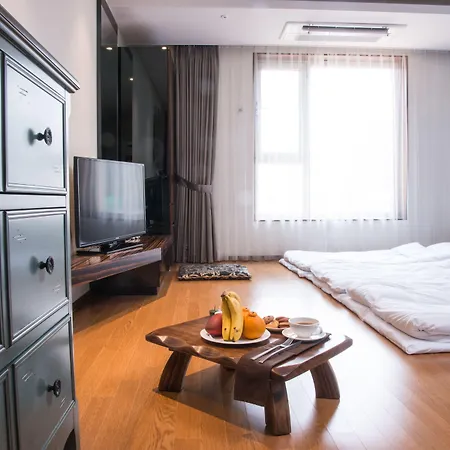Hotel Leo-3