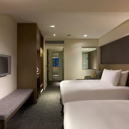 Royal Inn Taipei Linsen - Huashan 1914 Creative Park-2