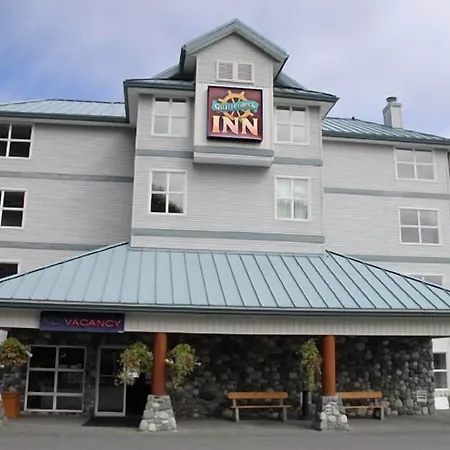 Quarterdeck Inn Port Hardy-2