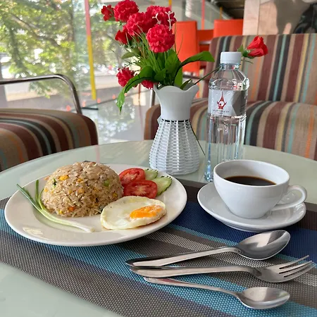 Grand Tower Inn Sathorn Hotel-3