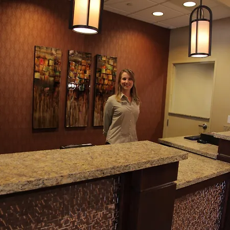 Little Missouri Inn & Suites New Town-2