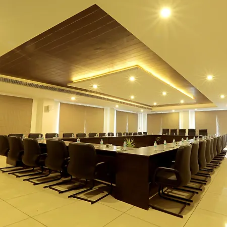Cygnett Resort Grand Shiva-2