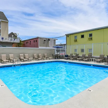 Madison Beach Motel-2
