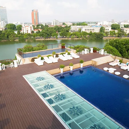 Apricot Hotel-3