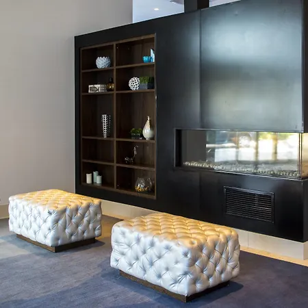 Residence Inn By Marriott The Bronx At Metro Center Atrium-3