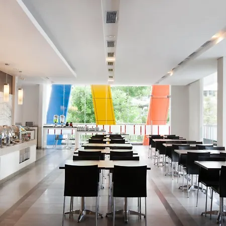 Amaris Hotel La Codefin Kemang-2