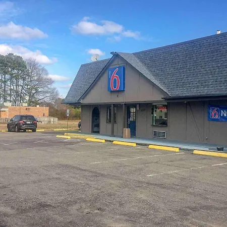 Motel 6 Newport News, Va - Fort Eustis-3