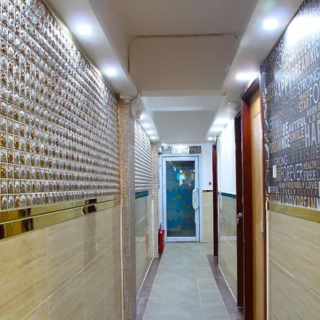 Temple Street Hotel-2