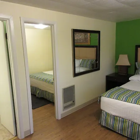 Eagle Crater Lake Inn-3