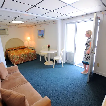 Riviera Resort & Suites-2