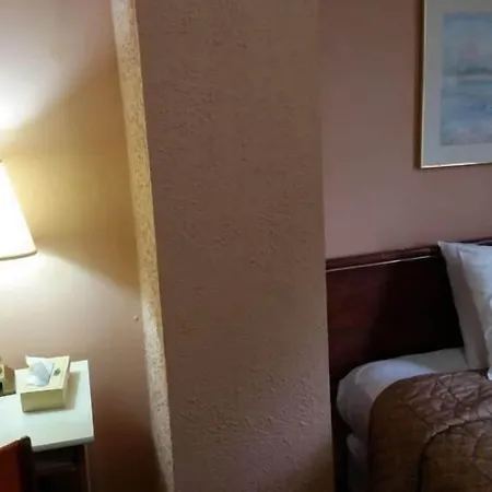 A Voyageur'S Guest House-3