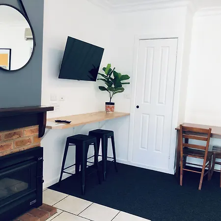 Bright Avenue Motor Inn-3