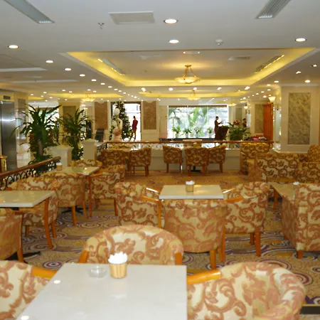 Khách sạn A25 Luxury-3