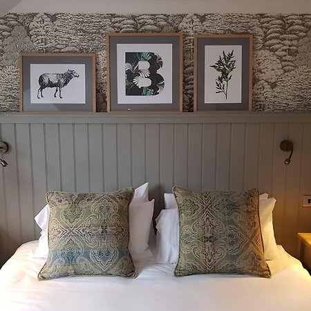 The Bluebird Inn At Samlesbury-3
