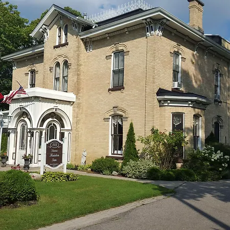 Stone Maiden Inn-3