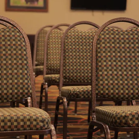 Little Missouri Inn & Suites Watford City-2