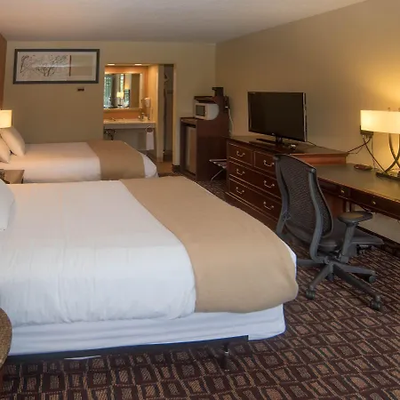 Colonnade Inn-2
