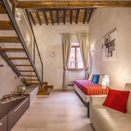 Tritone Top House-2