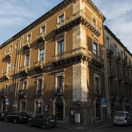 Palazzo Bruca Catania-3
