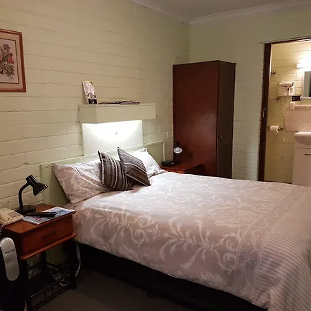Millers Cottage Motel-3