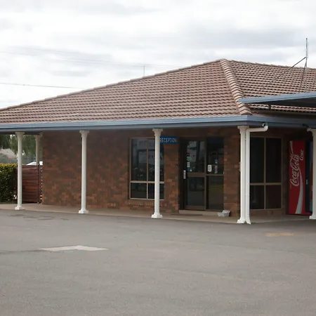 Highway Inn Motel-3