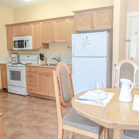 Desert Surfside Waterfront Accommodations-2