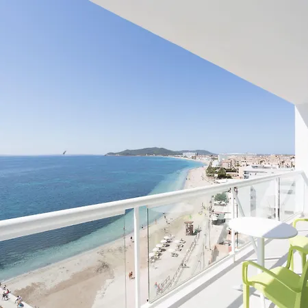 The Ibiza Twiins - 4* Sup-3