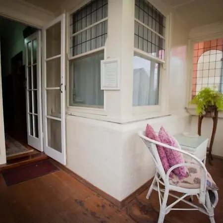 Mornington Bed And Breakfast-3