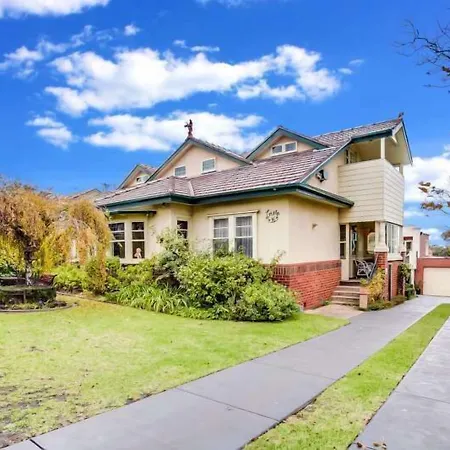 Mornington Bed And Breakfast-2