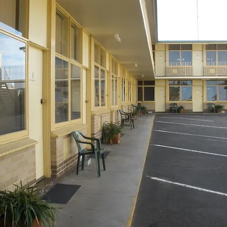 Grand Central Motel-3