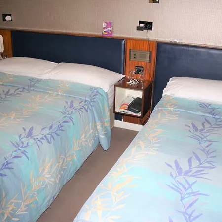 Mitre House Hotel-3