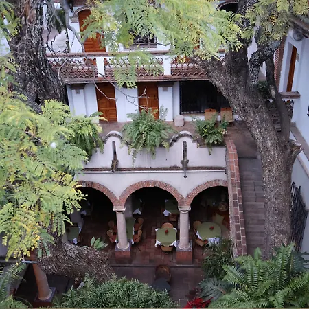 Hotel Los Arcos-2