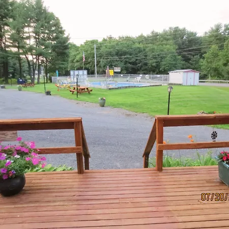 Four Seasons Motel-2