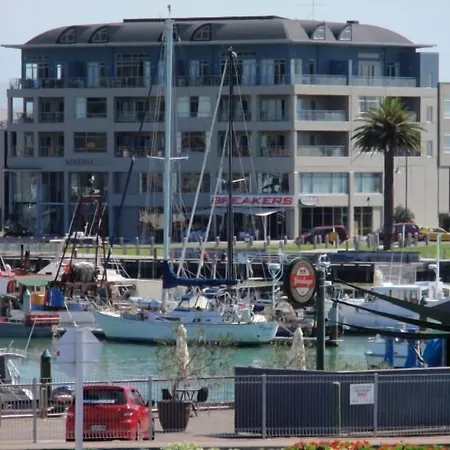 Marina View Apartments-3