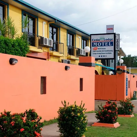 Cedar Lodge Motel-2