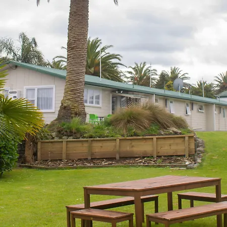Palm Motel Waihi-2