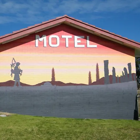 Clansman Motel-3