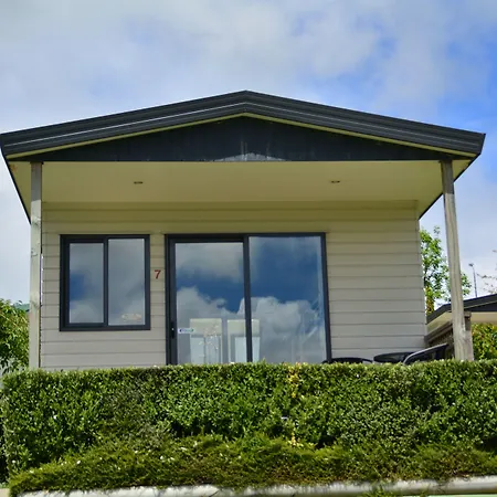 Waitomo Top 10 Holiday Park-2