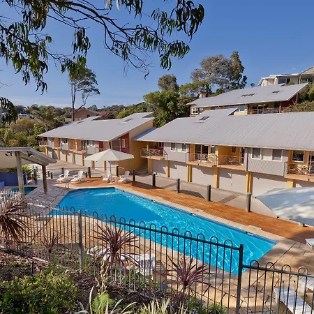 Tathra Beach House Holiday Apartments-3