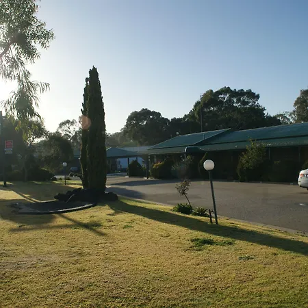Deniliquin Country Club Motor Inn-3