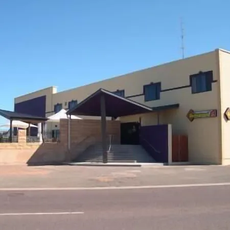 New Whyalla Hotel-3